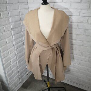 NWT Novelti Ladies Size XL Lt Tan Belted Wind & Water Repellant Hooded Coat